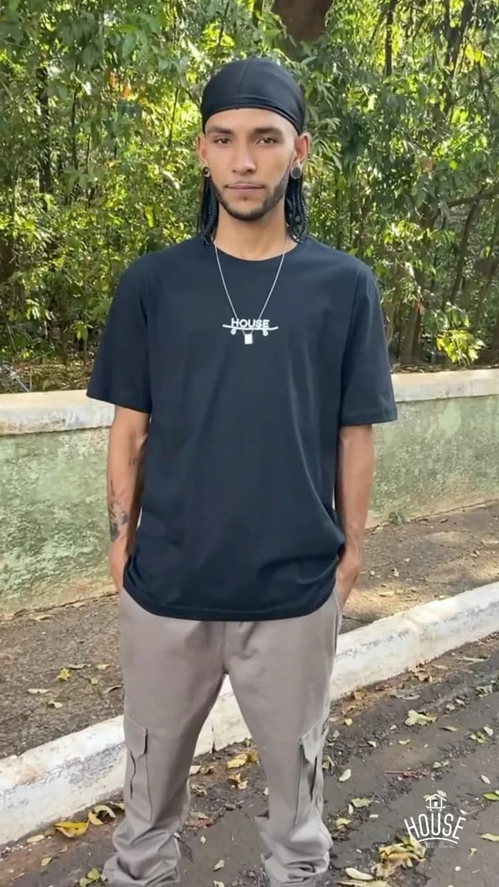 Camiseta House preta