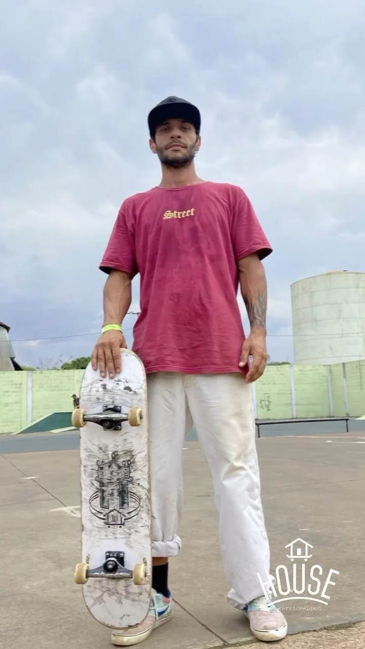 Camiseta Street bordô